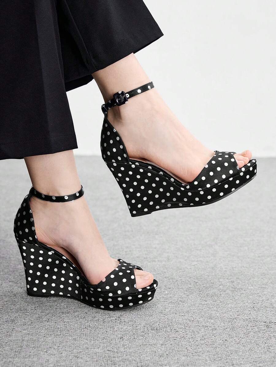 CUCCOO BIZCHIC Women's Shoes Polka Dot Fashion Wedge Heel Open Toe Shoes Wedding Shoes Spring Versatile Shoes - Black polka dot - View 1