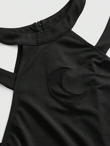 ROMWE Goth 深色哥德風月亮鏤空露肩大尺碼連身衣 - 黑色 - 查看 3
