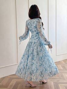 Feyla 優雅浪漫花卉印花抓褶女款洋裝 - 藍色 - 查看 6
