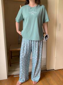 Dazy Plus Loose Short Sleeve Round Neck Bow Print Top & Floral Long Pajama Pants Plus Size Women Spring Summer Sleepwear Set - Green - View 2