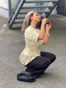 2026 New Minimalist Women's T-Shirt For Spring/Summer, Elegant In Cream With Lace Patchwork, Asymmetrical Hem, Bodycon, Pale Yellow, With Ruf - 黑色 - 查看 4