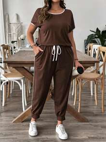 SHEIN LUNE Plus Size Women's Round Neck Colorblock Short Sleeve Top And Drawstring Waist Long Pants Casual Daily Wear 2-Piece Set - Coffee Brown - View 4