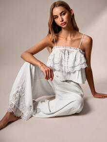 Willow Rêve Atasan Camisole Pendek Wanita Putih dengan Hiasan Bordir dan Rumbai Romantis, Gaya Boho, Hari Valentine, Gaya Romantis untuk Liburan - Putih - View 3