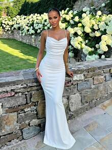 Slaydiva White Pearl-Embellished Backless Halter Dress, Sleeveless Long Dress, Perfect For Parties And Weddings-A - White - View 3