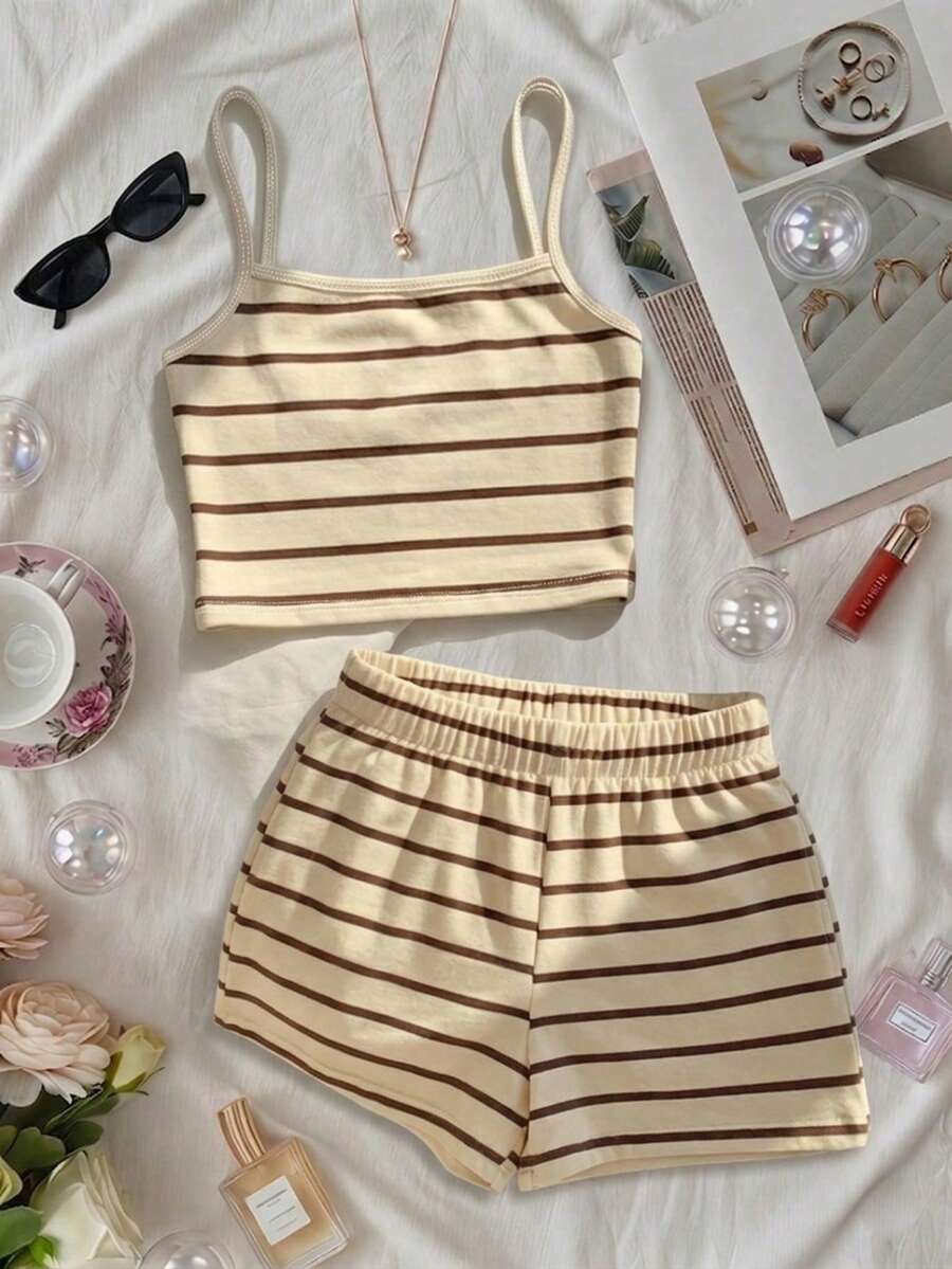 Set Atasan dan Celana Pendek Camisole untuk Anak Perempuan Remaja, Motif Seafood Putih dan Biru Sederhana dengan Transfer Panas, Cocok untuk Musim Panas, Camisole Anak Perempuan, Cocok untuk Musim Semi dan Musim Panas, Mudah dan Nyaman, Musim Liburan Keluarga, Liburan Keluarga, Pakaian Sederhana, Menyegarkan di Rumah, Nyaman dan Mudah Dipakai, Olahraga Ringan - MultiWarna - View 1