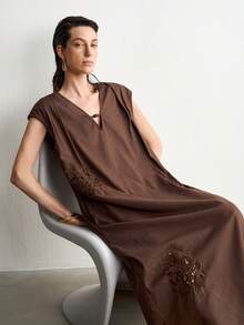 Aalyst Women's Summer Elegant French Romantic Minimalist Sleeveless V-Neck Dress Linen Texture Dark Brown Robe Vacation - Brown - View 2