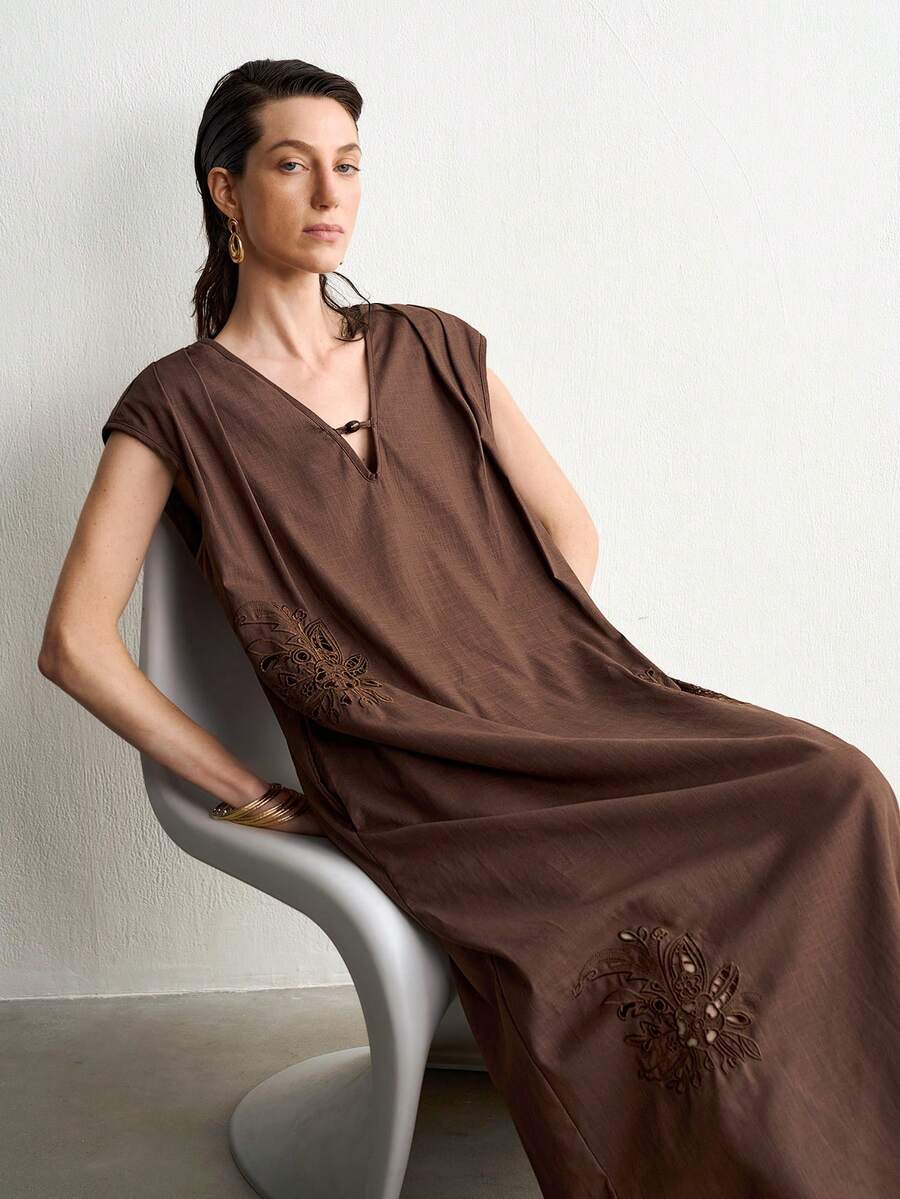 Aalyst Women's Summer Elegant French Romantic Minimalist Sleeveless V-Neck Dress Linen Texture Dark Brown Robe Vacation