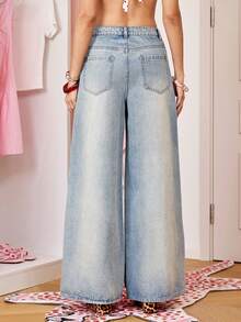 HELLO KITTY AND FRIENDS | SHEIN Celana Jeans Wanita Model Lebar dengan Motif Huruf dan Saku, Model Sobek - Biru - View 2