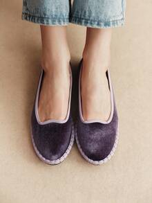 Rosivie Zapatos de mujer de terciopelo púrpura, clásicos y suaves, tipo slip-on, básicos, de suela plana y vamp bajo - Morado - Ver 11