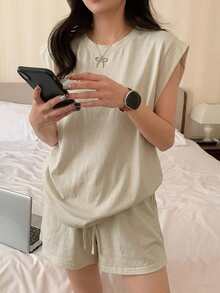 DAZY 2件組純色極簡無袖上衣與短褲套裝，女款夏季居家休閒服飾 - 杏色 - 查看 4