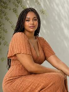 ELLERISSA Plus Size Brown Deep V Flute Sleeve Textured Lace Maxi Dress With Ruffle Hem - Brown - View 5
