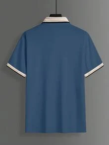 Calvornis Kemeja Polo Kasual Lengan Pendek Pria dengan Kerah Bergaris dan Bordir - Dusty Blue - View 6
