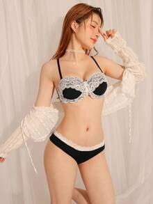DelicateAllure 女款蕾絲拼接細肩帶內衣與比基尼內褲休閒日常內衣套裝 - 黑色 - 查看 5
