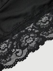 SHEIN MOD 大尺碼女款蕾絲飾邊荷葉邊休閒百搭日常上衣 - 黑色 - 查看 7