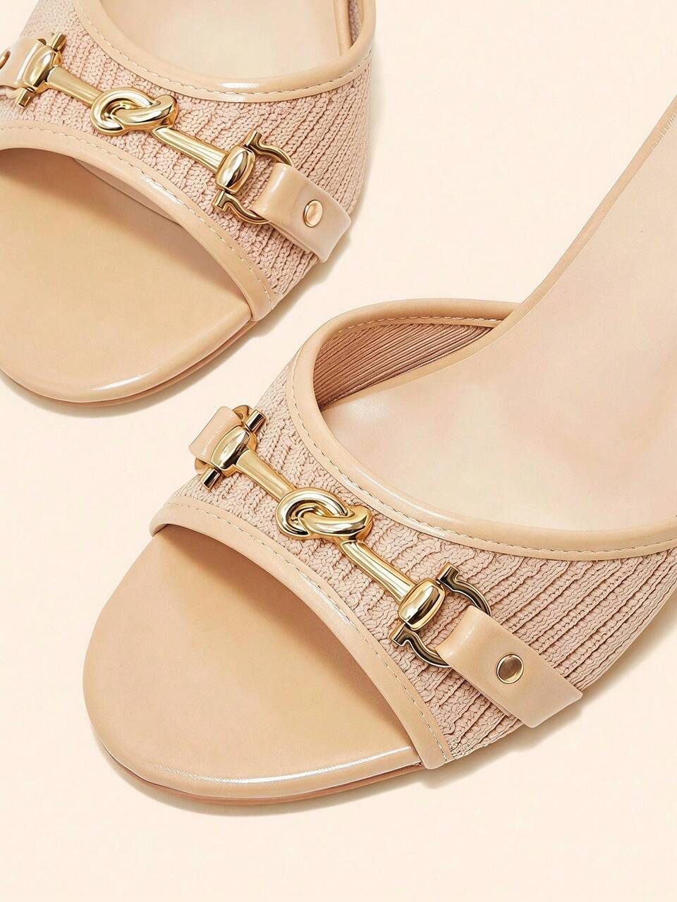 CUCCOO BASICS Women Shoes Apricot Gold Buckle Decorative Fashion Spring And Summer Daily Travel Round Toe Sandals