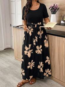 SHEIN CURVE+ 大尺碼 US22 音樂節海邊度假波希米亞風夏季休閒花卉印花拼接短袖長洋裝 - 黑色 - 查看 5