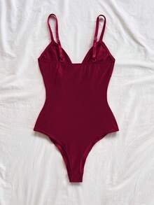 Soleia Women's Minimalist Solid Color Fishbone Camisole, Suitable For Beach And Resort Vacation In Summer No Chest Padding - Burgundy - View 2