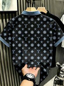Manfinity Hypemode 美式復古仿丹寧星形字母字母印花 Polo 衫，奢華做舊仿丹寧襯衫，男女款圖案 T 恤，夏季旅行休閒度假短袖上衣 - 彩色 - 查看 2
