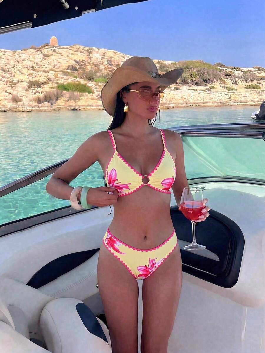 Swim Mod Conjunto de Bikini de Triángulo de 2 Piezas unicolor Nuevo de Verano con Tirantes Ajustables y Adorno de Concha de Cintura Baja para Mujeres - Multicolor - Ver 1