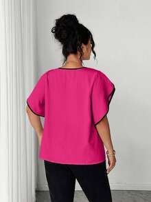 SHEIN Elenzya Plus Size Women's Pink Colorblock Trim Textured Fashion Vacation Shirt - Hot Pink - View 2
