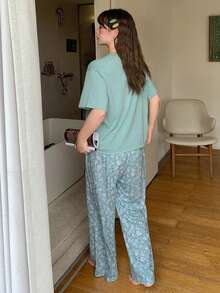 Dazy Plus Loose Short Sleeve Round Neck Bow Print Top & Floral Long Pajama Pants Plus Size Women Spring Summer Sleepwear Set - Green - View 7
