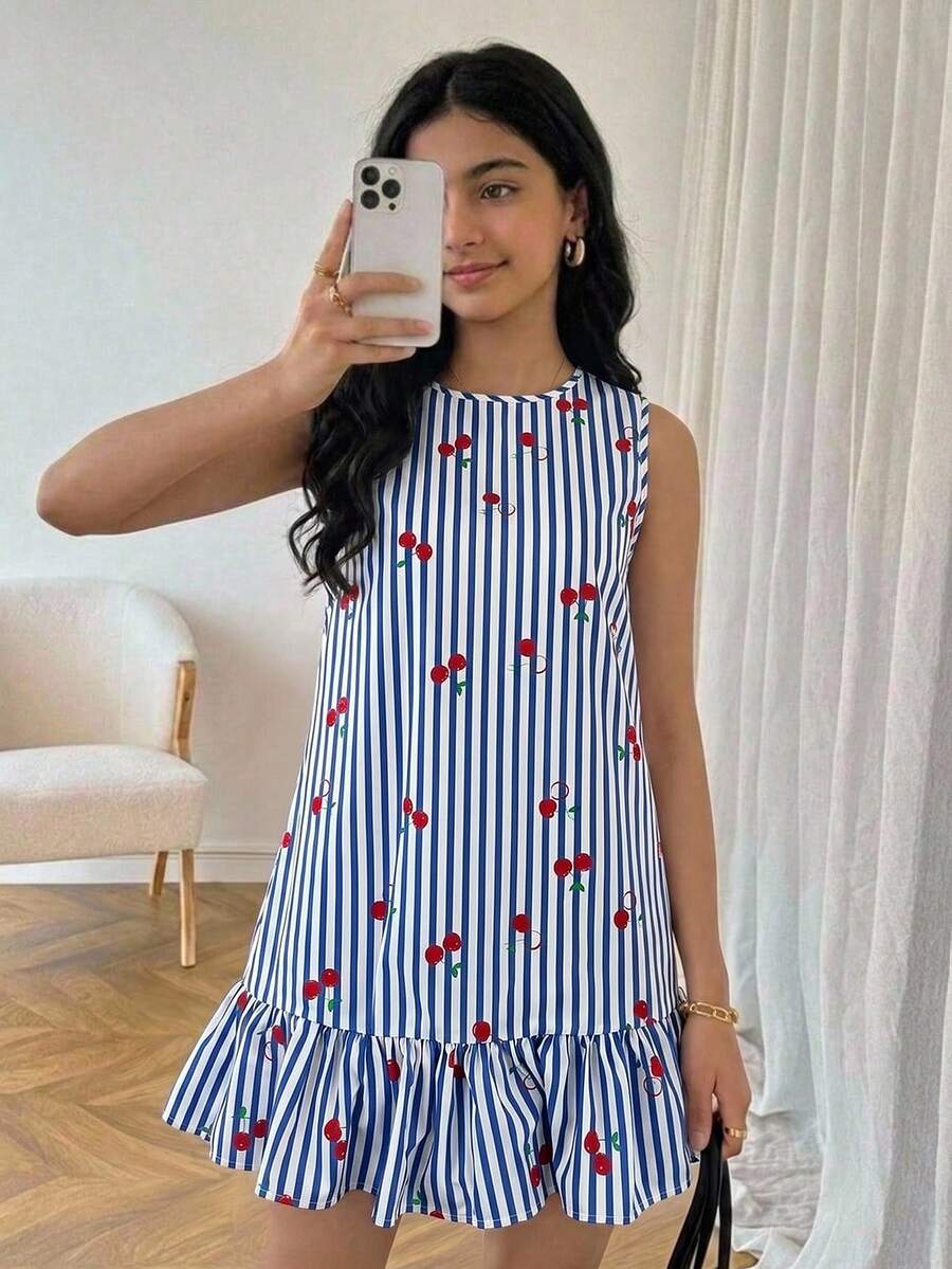 SHEIN Vestidos para niñas y adolescentes con cuello redondo, rayas azules & blancas y estampado dulce de cerezas, moda casual de verano y primavera para vacaciones, falda línea A con volantes, vestido casual para vacaciones y hogar - Azul - Ver 1
