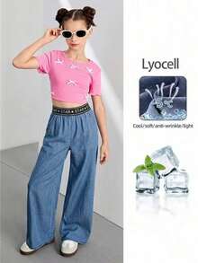 SHEIN 青少年女孩牛仔褲，夏季新品，時尚休閒風，中藍色提花字母彈性腰頭，寬鬆直筒版型，輕量柔軟冰絲牛仔面料，舒適親膚，時尚女孩必備，簡約休閒百搭，適合日常穿著、拍照、購物與戶外活動 - 中等水洗藍 - 查看 1
