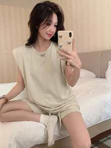 DAZY 2件組純色極簡無袖上衣與短褲套裝，女款夏季居家休閒服飾 - 杏色 - 查看 6