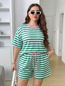 SHEIN LUNE Plus Size Women's Round Neck White Colorblock Top And Shorts Casual Traditional Daily 2-Piece Set Beach Vacation Airport Summer Striped - Multicolor - View 8