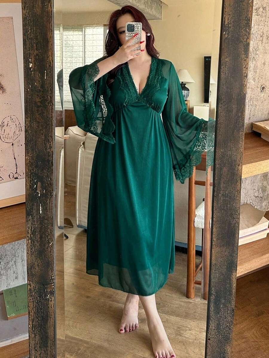 Dazy Plus 大碼女款撞色蕾絲極簡性感居家服 收腰長袖雪紡長版睡袍 春夏款 - 墨綠色 - 查看 1