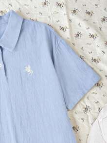 兒童青少年女孩淺藍色 Polo 領刺繡圖案荷葉邊休閒洋裝，校服風格，適合上學、戶外活動、購物、日常穿著 - 淺藍色 - 查看 3