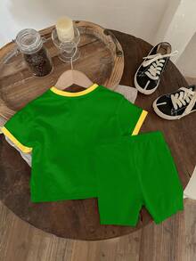 Baby Girl 2-Piece Brazil Football Team Jersey Set, National Flag & Colorful Letter Print Short Sleeve Top And Shorts, Vintage, Collegiate, Classic, Fashion, Youthful And Street Style. Smooth And Comfortable Fabric, Ideal For Match Day. 2026 World Cup Sports Fashion Match Day Football Street Style Jersey - Multicolor - View 2