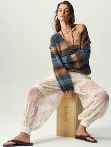 Bohemela Sweater Rajut Longgar Leher V Gradien Vintage - Lime Green - View 3