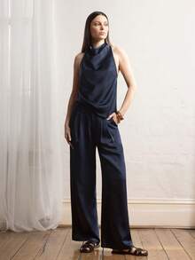 KÆRIA Hus Avel Drape 垂墜長褲 流暢緞面 套裝穿搭 深墨藍色 夏季 婚禮賓客 穿搭組合 CBK - 藍色 - 查看 1
