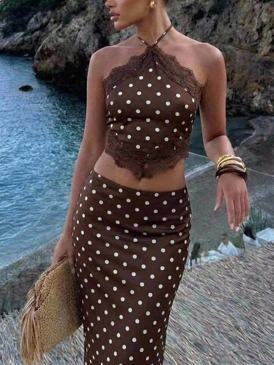 Aloruh Conjunto de camiseta de tirantes con cuello halter y estampado de lunares con encaje en contraste, y minifalda, conjunto informal de 2 piezas para vacaciones