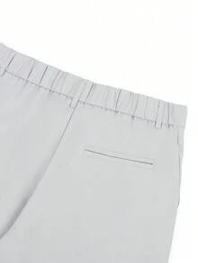 Manfinity Mode Pantalones cortos casuales de unicolor, de corte slim y elegante para hombres, pantalones cortos para el Día de San Valentín - Gris Claro - Ver 6