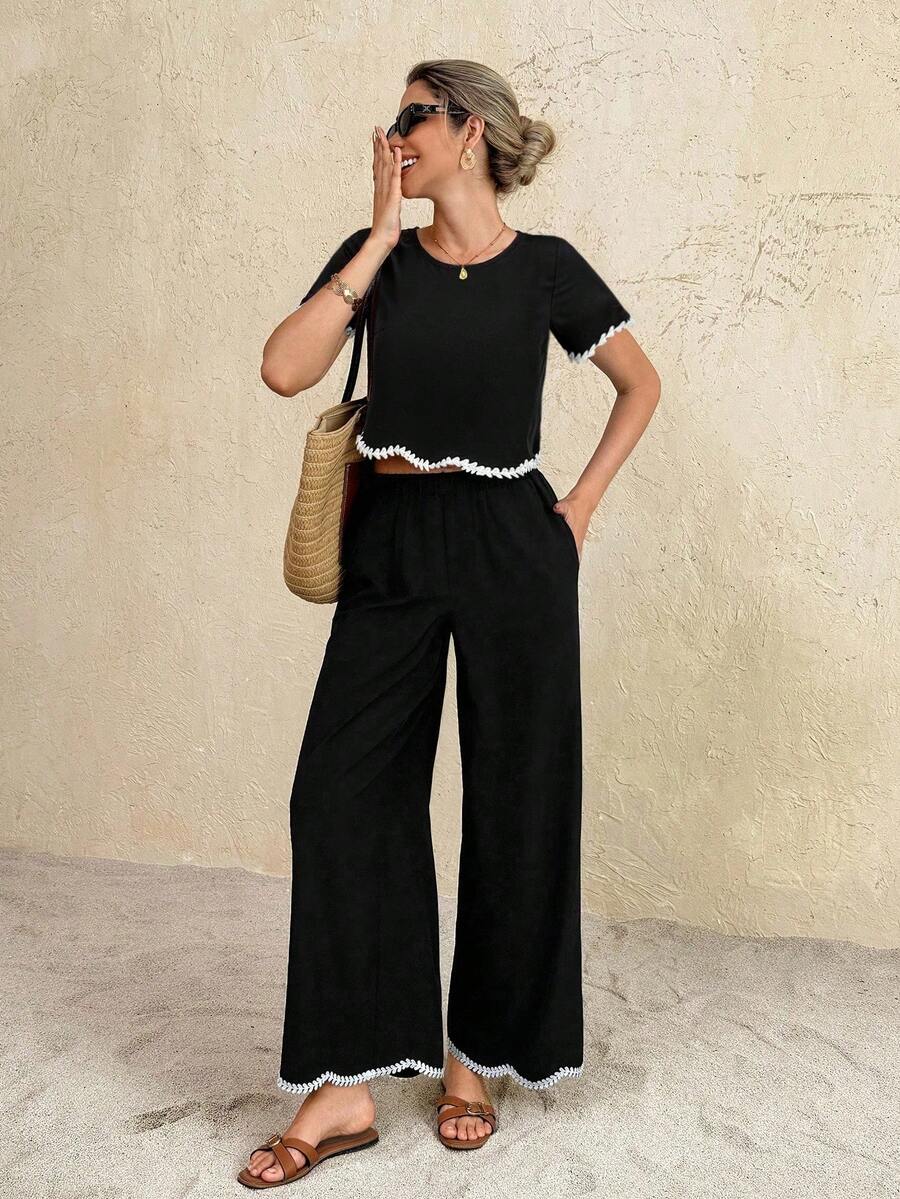 SHEIN Frenchy 女款拼色圓領短袖上衣與長褲兩件套