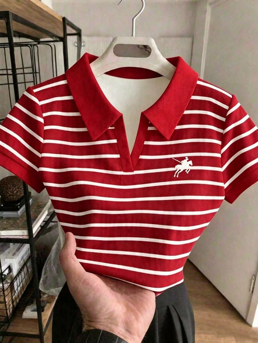 Rovax 美式馬術小條紋印花女款短版收腰撞色領 Polo T恤 - 彩色 - 查看 1