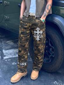 Manfinity Roghcode 男士休闲百搭日常牛仔裤，带口袋、纽扣、迷彩、字母、十字图案 - 棕色 - 查看 1