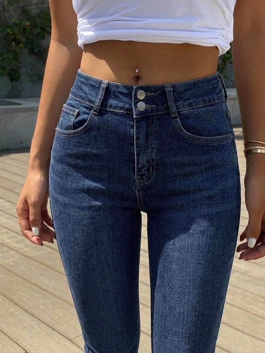 DAZY Women's Pocket Skinny Casual Versatile Denim Jeans High Waisted Jeans - Dark Wash - View 1