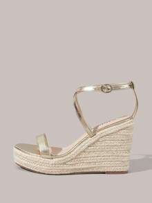 Styleloop Sandalias de cuña de paja con correa trasera cruzada, adecuadas para uso en vacaciones, adecuadas para vacaciones en la playa, compras de verano y otras escenas - Dorado - Ver 3