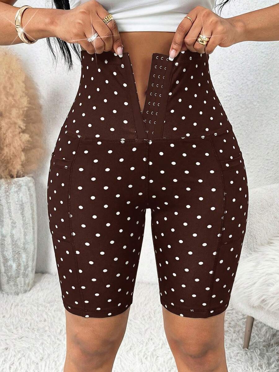 SHEIN Lady Shorts de capa base ajustados para mujer con lunares, casuales y versátiles para uso diario - Marrón - Ver 1