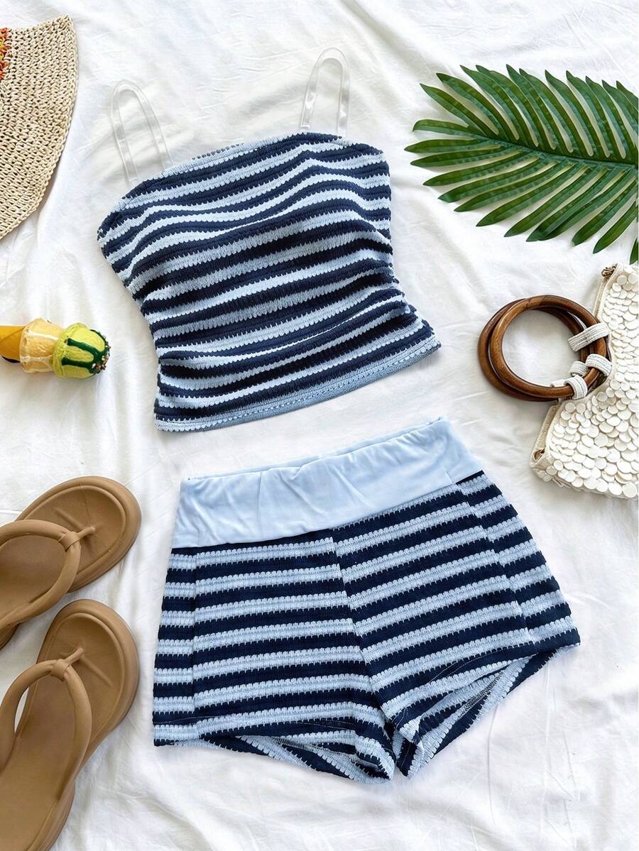 SHEIN Sparklyn 2pcs/Set Setelan Dua Potong Gaya Liburan Pantai Anak Perempuan, Terbuat dari Kain Rajut Warna Blok dengan Hiasan Bintang Tenun, Cocok untuk Perjalanan dan Liburan - Biru - View 1