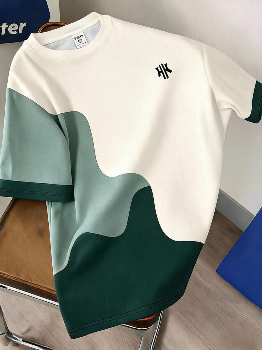 SHEIN Little Byeori 兒童青少年男童休閒拼色拼接卡其色T恤柔軟上衣，夏季上衣，男童套裝，適合春季/夏季，情人節，約會，夏季穿搭，海灘週末，家庭聚會，返校季，婚禮季，運動，生日派對