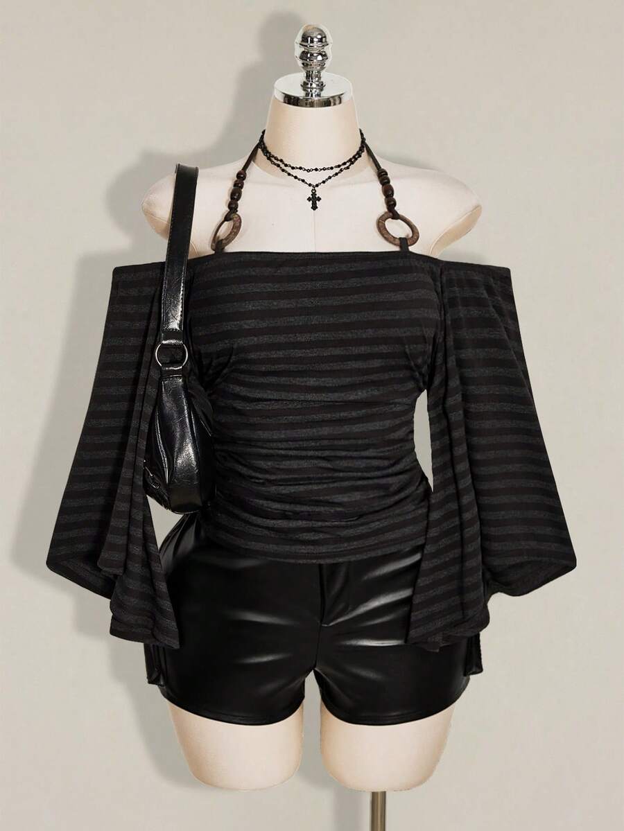 SHEIN ICON 大尺碼女款 Y2K 復古條紋掛脖喇叭袖時尚 T 恤,前衛街頭風休閒喇叭袖掛脖條紋針織上衣 - 深灰色 - 查看 1