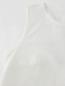 Hotletica White Round Neck Printed Sleeveless Cut-Out Bow Top + Elastic Printed Shorts Women 2 Pieces Set - White - View 6