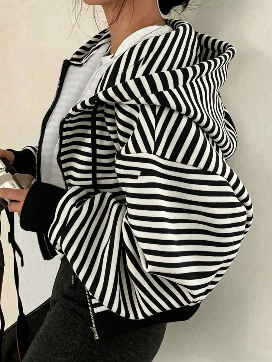 SHEIN x Carly Lawrence INAWLY 女款抽繩連帽拉鍊休閒百搭日常長袖運動衫 - 黑色 - 查看 1