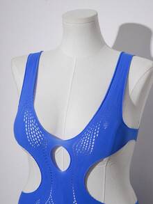 AltCore Women's Plus Size Blue Fishnet Mesh High Cut Sleeveless Bodysuit, Fashion Nightwear Outfit, 1pc - Royal Blue - View 3