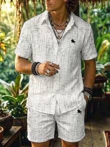 Alderstead 男士紋理騎士印花單排扣短袖襯衫與抽繩腰口袋短褲套裝 - 彩色 - 查看 3
