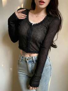DAZY 女款秋季長袖黑色蕾絲飾邊拼接休閒短版開襟上衣 - 黑色 - 查看 1